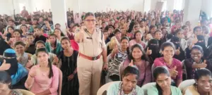 రోడ్డు భద్రతపై విద్యార్థులకు ఎస్పీ డి.జానకి దిశానిర్దేశం!