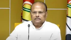 బడ్జెట్‌పై యనమల ప్రశంసలు