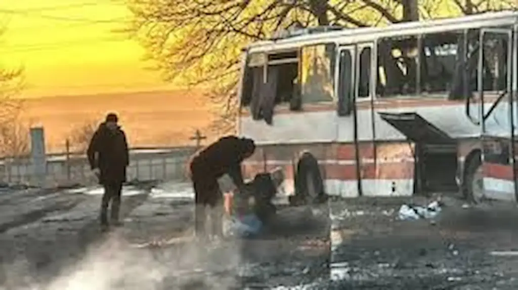 Ukraine: ఉక్రెయిన్‌లో శాంతి చర్చల ముందు రష్యా డ్రోన్ దాడి..15 మంది మృతి