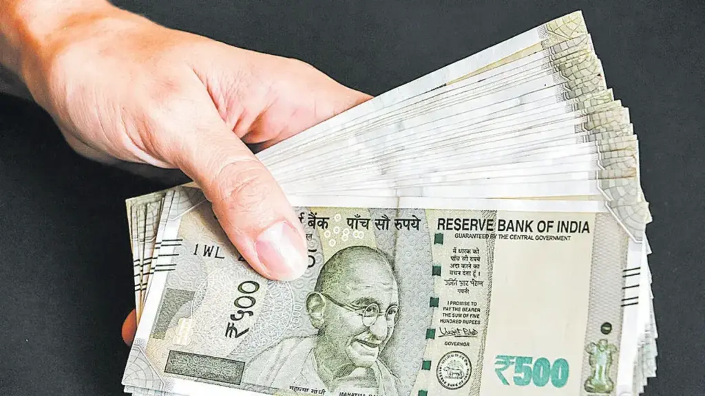 Income Tax: జీతాలు తీసుకునేవారికి ఏప్రిల్ 1 నుంచి కొత్త రూల్స్