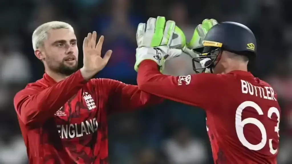 NZ vs ENG: కివీస్‌పై ఇంగ్లండ్ విజయం.. పాక్‌కు లైన్ క్లియర్!