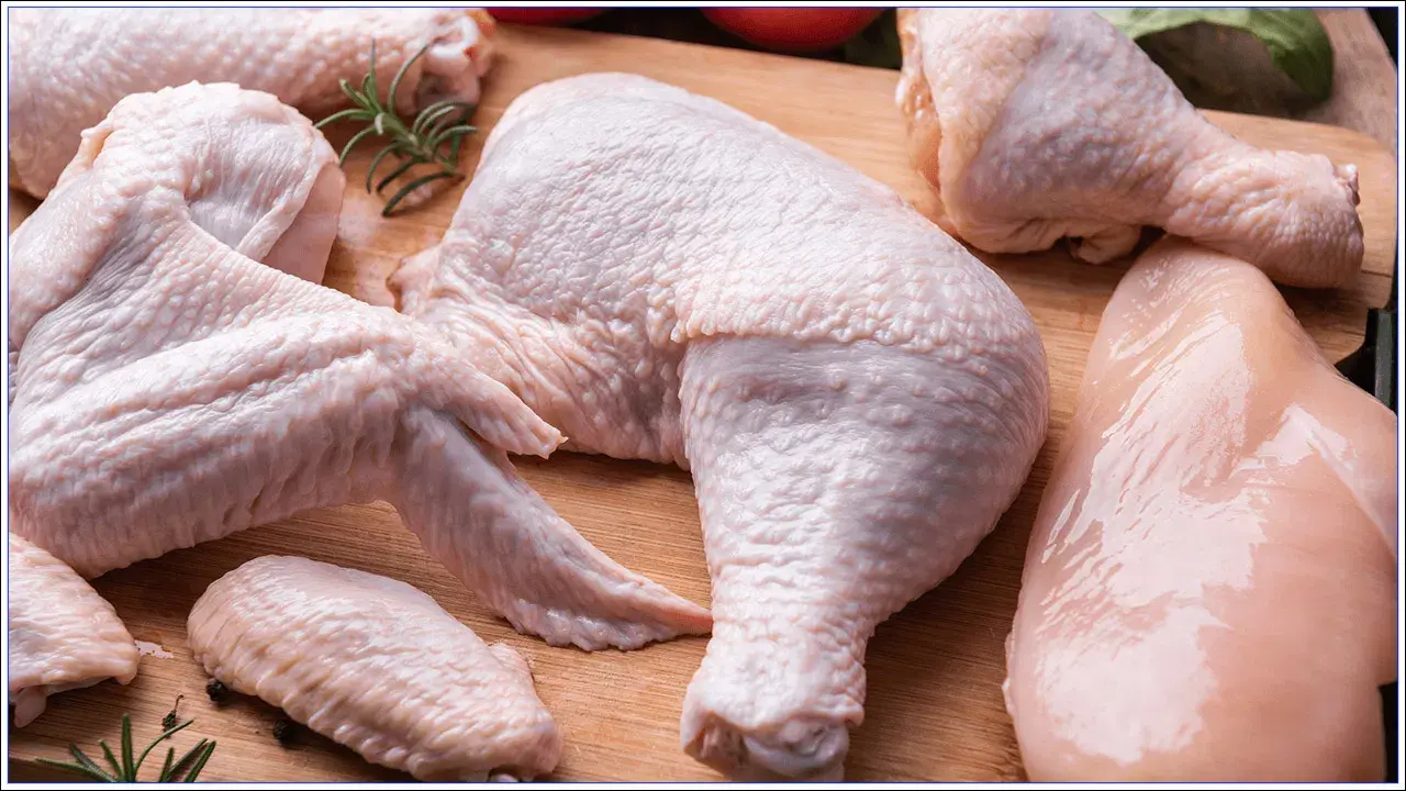 Chicken Price: తగ్గిన చికెన్ ధరలు