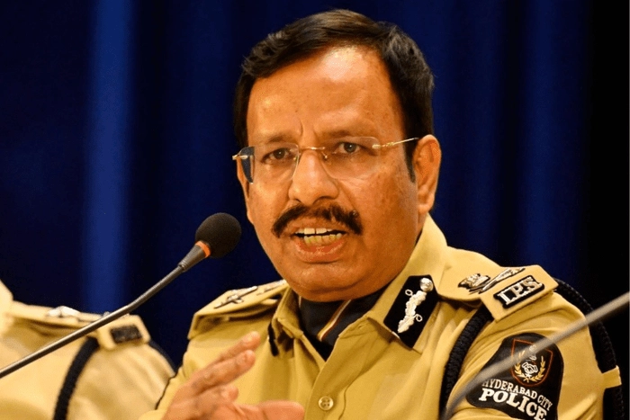 Nationwide cyber gang arrested