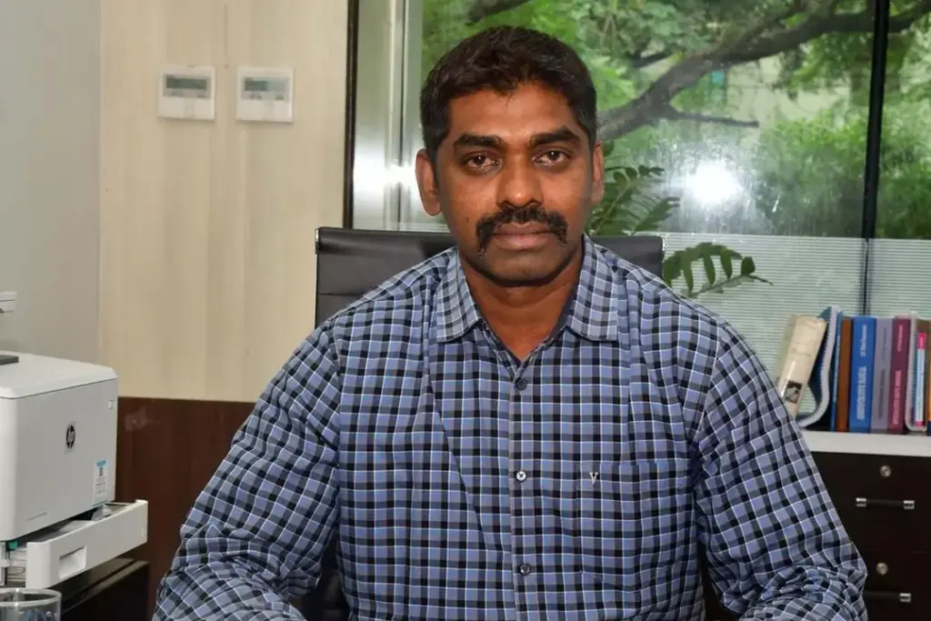 Sunil Nayak Arrest Warrant: సునీల్‌ నాయక్‌కు అరెస్ట్‌ వారెంట్‌