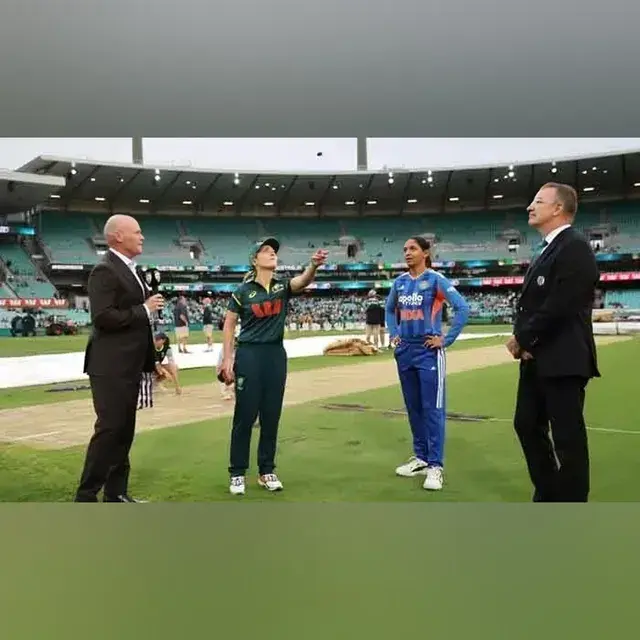 1st T20I: టాస్ గెలిచి బౌలింగ్ ఎంచుకున్న భారత్