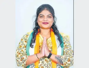 రికార్డు సృష్టించిన స్పీకర్ కుమార్తె