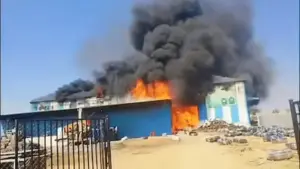 గద్వాల జిల్లాలో ఘోర అగ్నిప్రమాదం