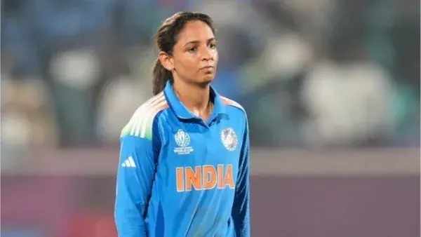 Harmanpreet Kaur- T20: చరిత్ర సృష్టించిన హర్మన్‌ప్రీత్ కౌర్!