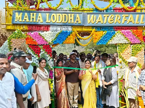 Maha Lodda Waterfalls: ఆంధ్రా ఊటీగా మన్యం జిల్లా: మంత్రి సంధ్యారాణి