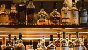 అధిక ధరలు..అక్రమ బెల్టుషాపులు