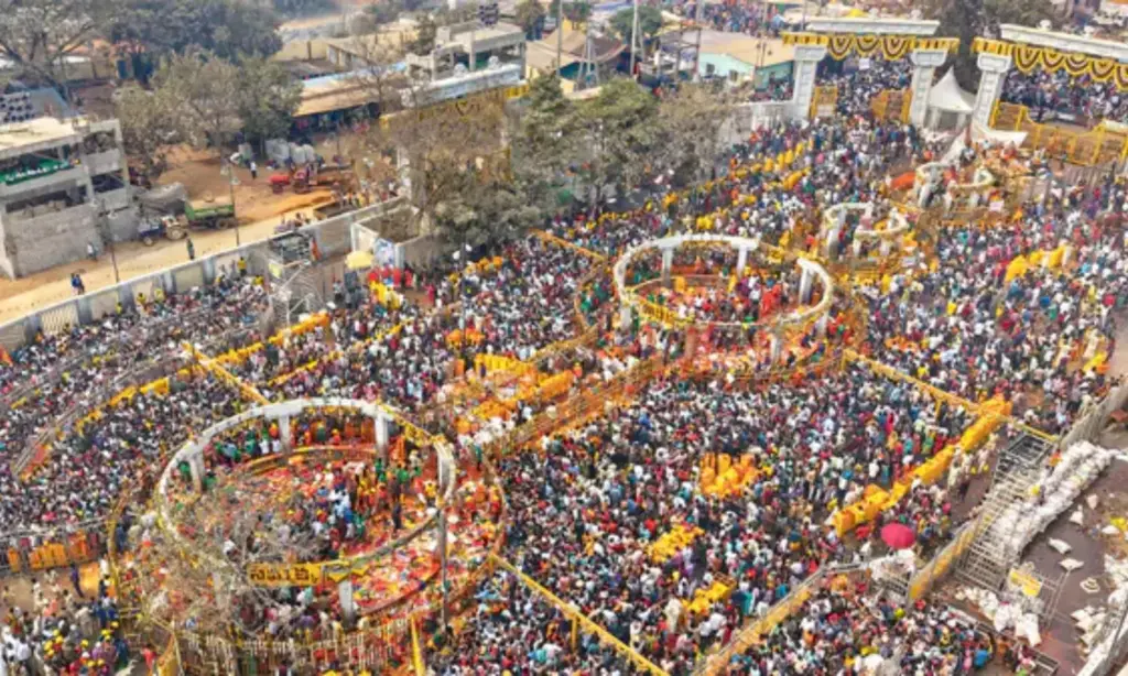 National Commission for Women : మేడారంలో మైనర్ బాలికపై గ్యాంగ్ రేప్ జరగలేదు