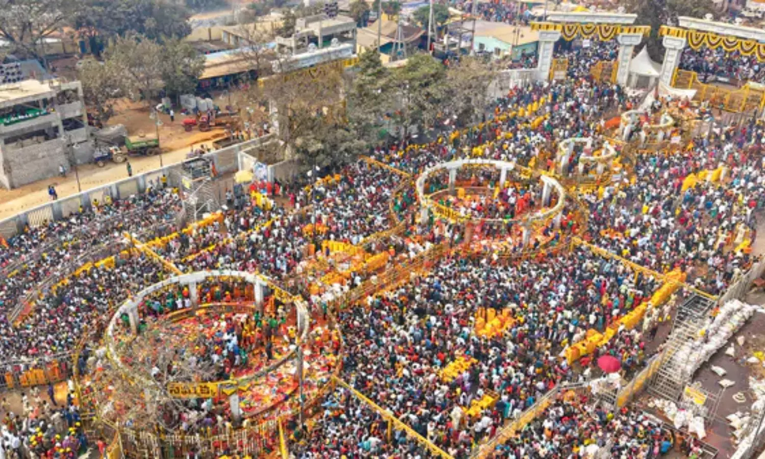 మేడారంలో మైనర్ బాలికపై గ్యాంగ్ రేప్ జరగలేదు