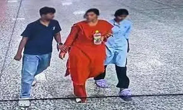 Cherlapally crime: Mother commits suicide along with children.. mystery left behind