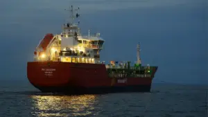 రష్యా చమురు కొనుగోళ్లపై US హెచ్చరిక