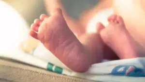 వార్మర్ మెషీన్‌లో పసికందు సజీవదహనం