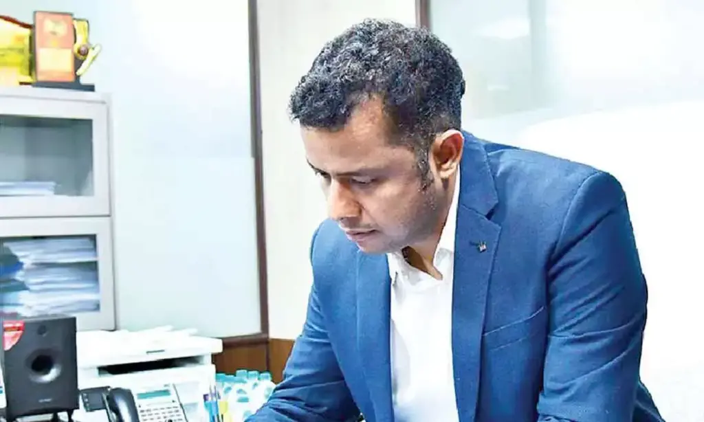 Collector Himanshu Shukla