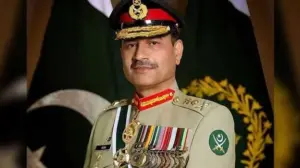 పాకిస్తాన్ ఆర్మీ చీఫ్ అసిమ్ మునీర్ కు చేదు అనుభవం