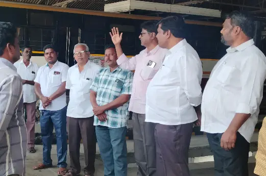 CITU: Who gave the right to sell Mangalam Depot to a private company?