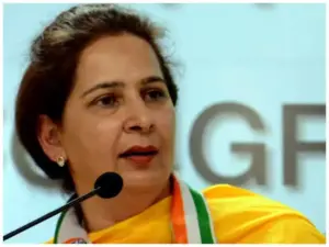 రాహుల్ గాంధీపై నవజోత్ కౌర్ సిద్ధు ఫైర్