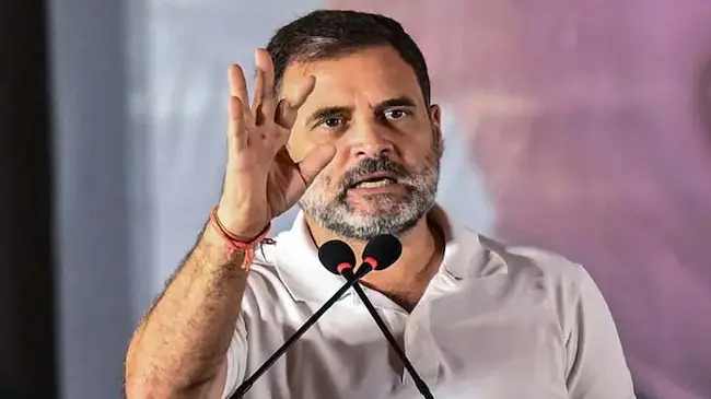 AI ImpactSummit: థరూర్ ప్రశంసలు, రాహుల్ విమర్శలు