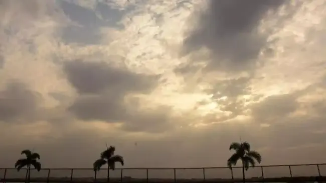 Telugu States weather: పగలు ఎండ, రాత్రి చలి గాలులు  మధ్యలో వర్షాలు!