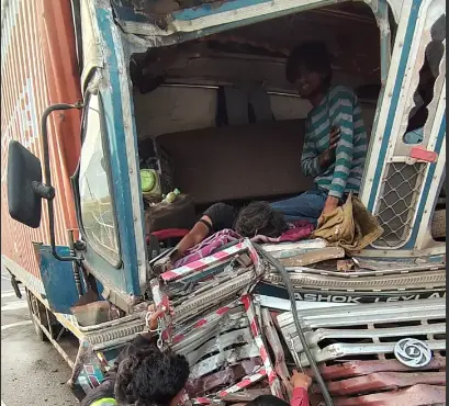 Sangareddy Road Accident: Container hits water tanker!