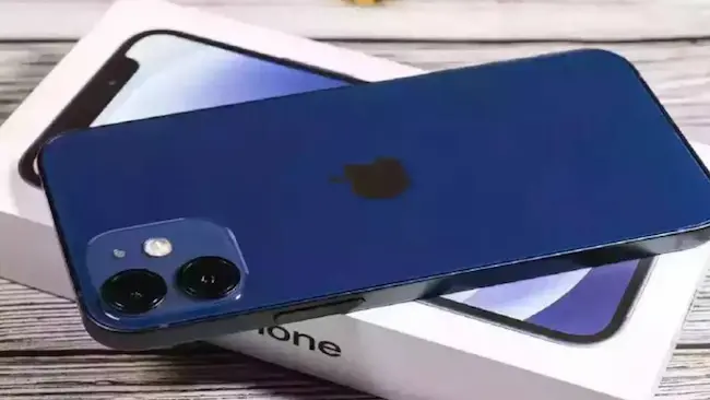 భారత్ ఎగుమతుల్లో ఐఫోన్ టాప్.. స్మార్ట్‌ఫోన్లు చరిత్ర సృష్టించాయి