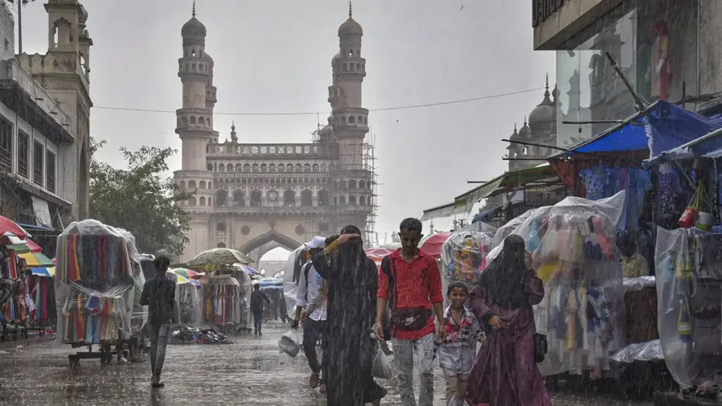 Hyderabad Weather Update: హఠాత్తుగా మారిన హైదరాబాద్ వాతావరణం
