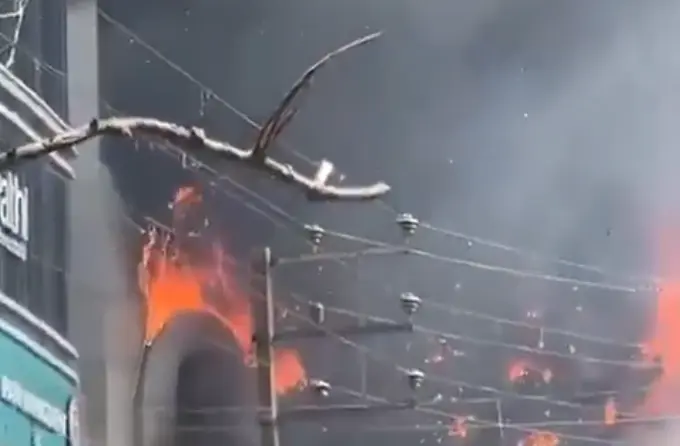 Jubilee Hills Fire Accident: Massive fire in Jubilee Hills