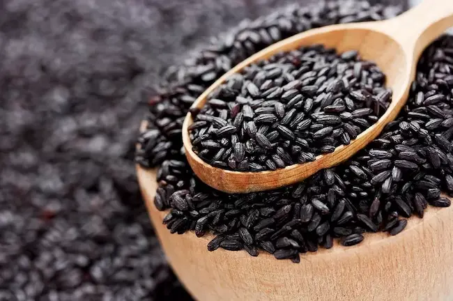 BlackRice benefits: తెల్ల బియ్యం వద్దు.. నల్ల బియ్యం ముద్దు!