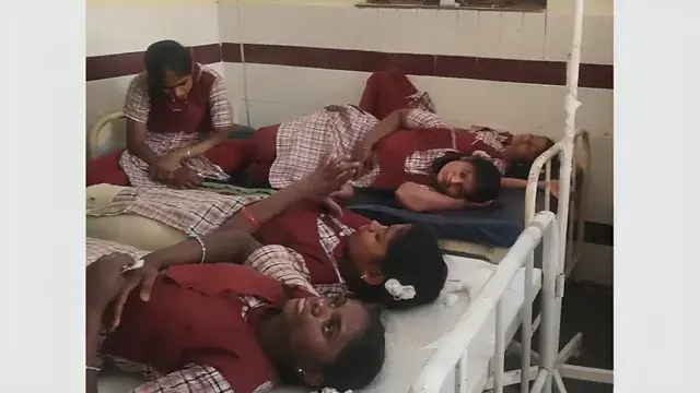 Medak news: కస్తూర్బా స్కూల్‌లో ఫుడ్ పాయిజన్: 25 మందికి అస్వస్థత!