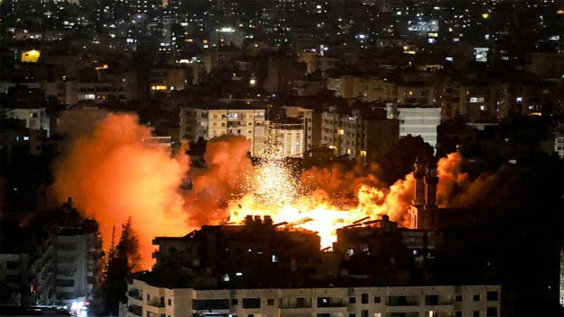 Israeli Attack on Lebanon : లెబనాన్ పై ఇజ్రాయెల్ దాడి.. 10 మంది మృతి