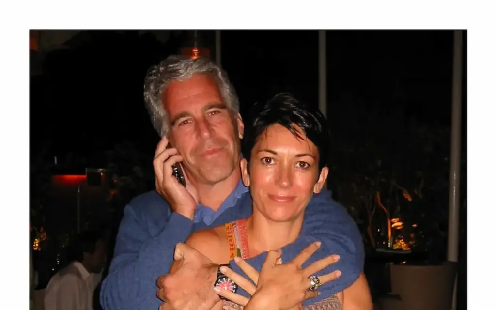 Epstein Files: దేశాధినేతల పీఠాలకే ఎసరుపెడుతున్న 'ఎప్‌స్టీన్' ప్రకంపనలు
