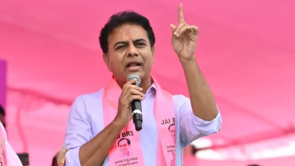 Revanth Reddy: కేసీఆర్‌ను తిడితే ఊరుకునేది లేదు: కేటీఆర్ హెచ్చరిక