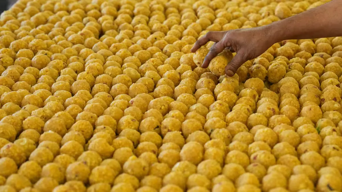 హై టెక్ ఫుడ్ ల్యాబ్ తో ప్రసాదం క్వాలిటీ చెక్