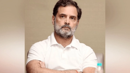 BJP: రాహుల్​ గాంధీ పై కేంద్ర మంత్రుల మాటల దాడి