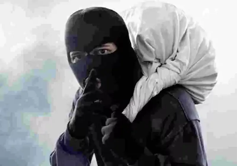 HYD: పేరుకు వంట మనిషి వజ్రాల కె ఎసరు పెట్టిన మోసగాడు