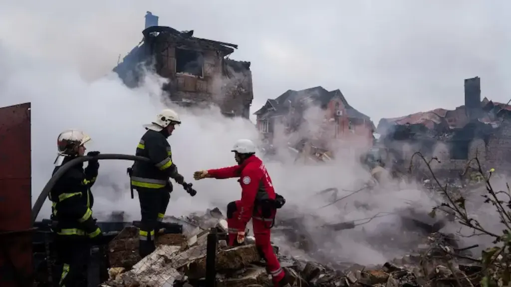 Russia-Ukraine: రష్యా-ఉక్రెయిన్ యుద్ధం: ఆగని క్షిపణి దాడులు