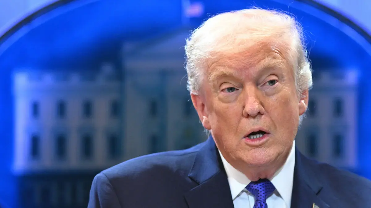 దేశాన్ని విడిచి వెళ్లిపోతున్న అమెరికన్లు..