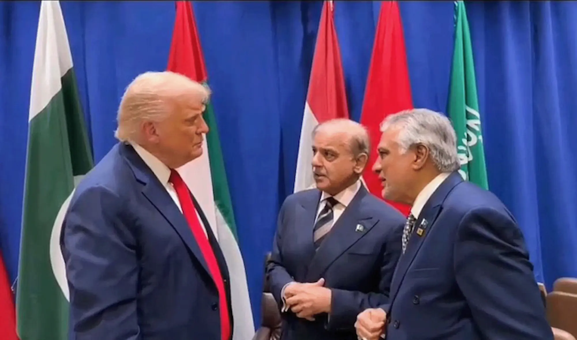 పాకిస్తాన్ కు ట్రంప్ బిగ్ షాక్ బిగ్ ..దిక్కుతోచని స్థితిలో నాయకులు