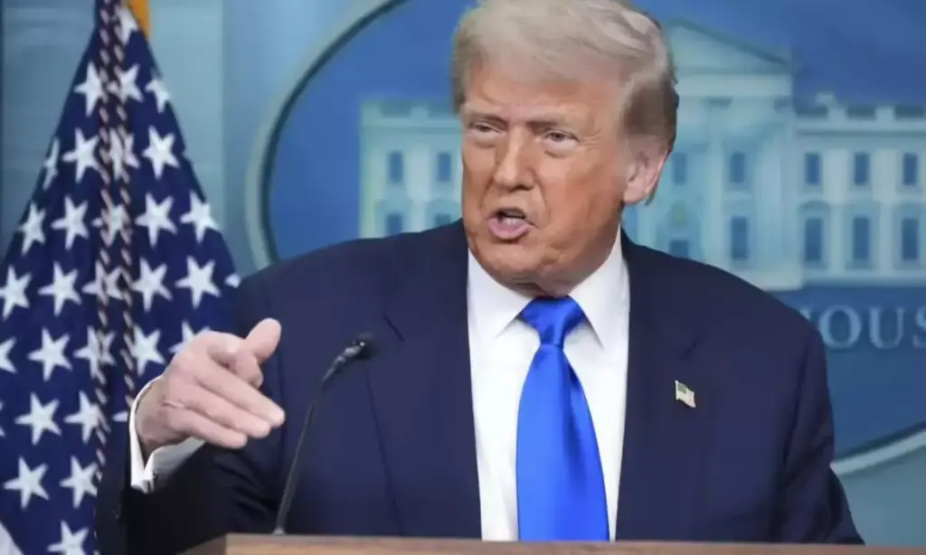 America: గల్ఫ్ దేశాలకు ఇరాన్‌ క్షమాపణలు.. స్పందించిన ట్రంప్!