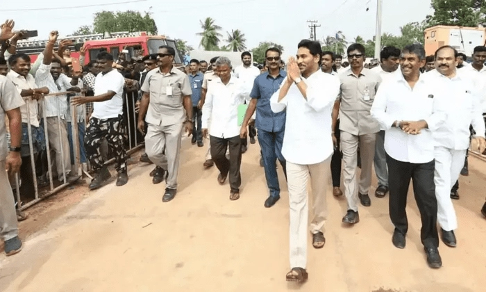 YS Jagan's visit to Araku and Visakhapatnam today