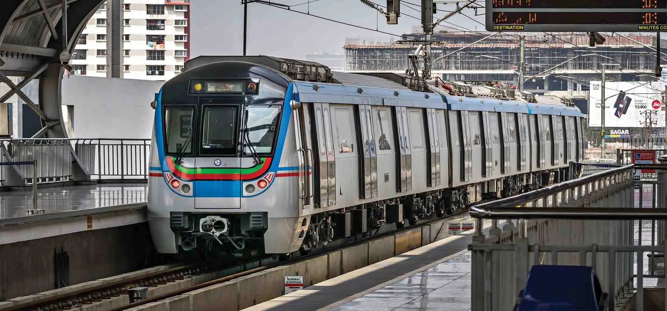 మెట్రోలో ఫోన్‌పే మ్యాజిక్: ఇంటర్నెట్ లేకుండానే పేమెంట్స్