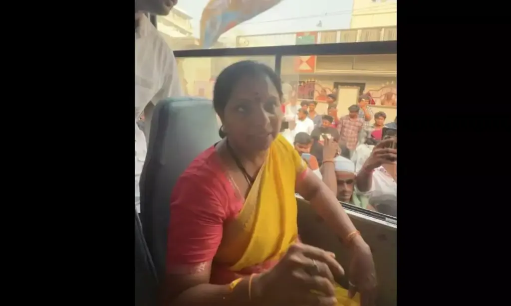 Kalvakuntla Kavitha: ఖమ్మంలో కవిత అరెస్ట్.. జడ్పీ సెంటర్ వద్ద ఉద్రిక్తత