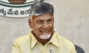 ప్రజాప్రతినిధుల ద్వారా లబ్ధిదారులకు సంక్షేమ లేఖలు