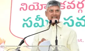 అటవీ శాఖపై సీఎం చంద్రబాబు అసంతృప్తి, పీపుల్స్ ఫ్రెండ్లీగా మారాలని ఆదేశం