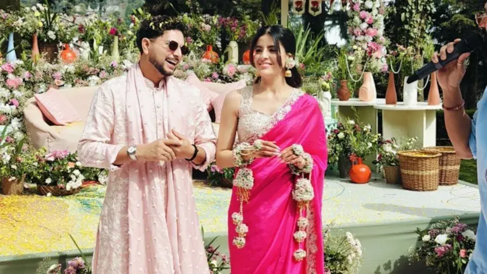 ఒక్కటైన కుల్దీప్ యాదవ్-వన్షిక చద్దా