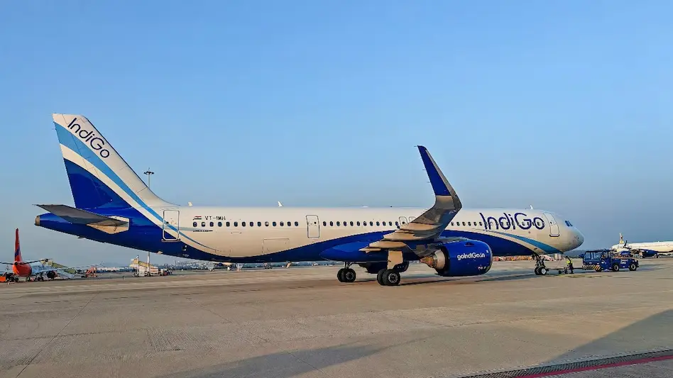 IndiGo Fuel Surcharge: ఇండిగో ప్రయాణికులకు ‘ఇంధన’ భారం: రేపటి నుంచే అదనపు చార్జీలు