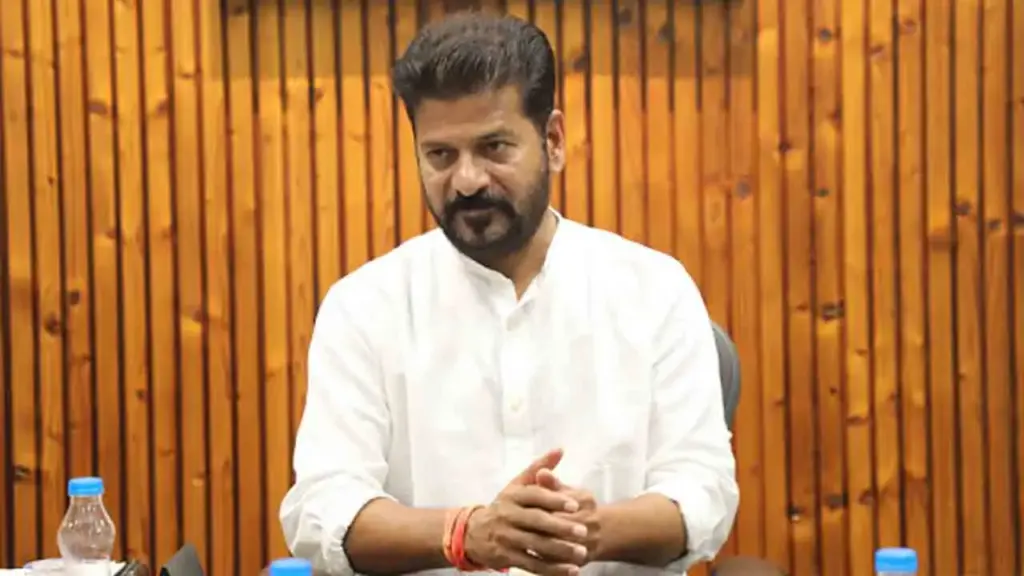 CM Revanth Reddy : కలెక్టర్లపై సీఎం రేవంత్ రెడ్డి ఆగ్రహం