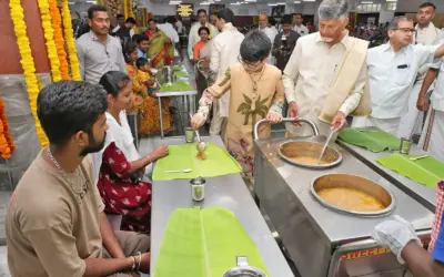 Andhra Pradesh CM: అన్నదాన కార్యక్రమానికి విరాళం ఇచ్చిన చంద్రబాబు కుటుంబం
